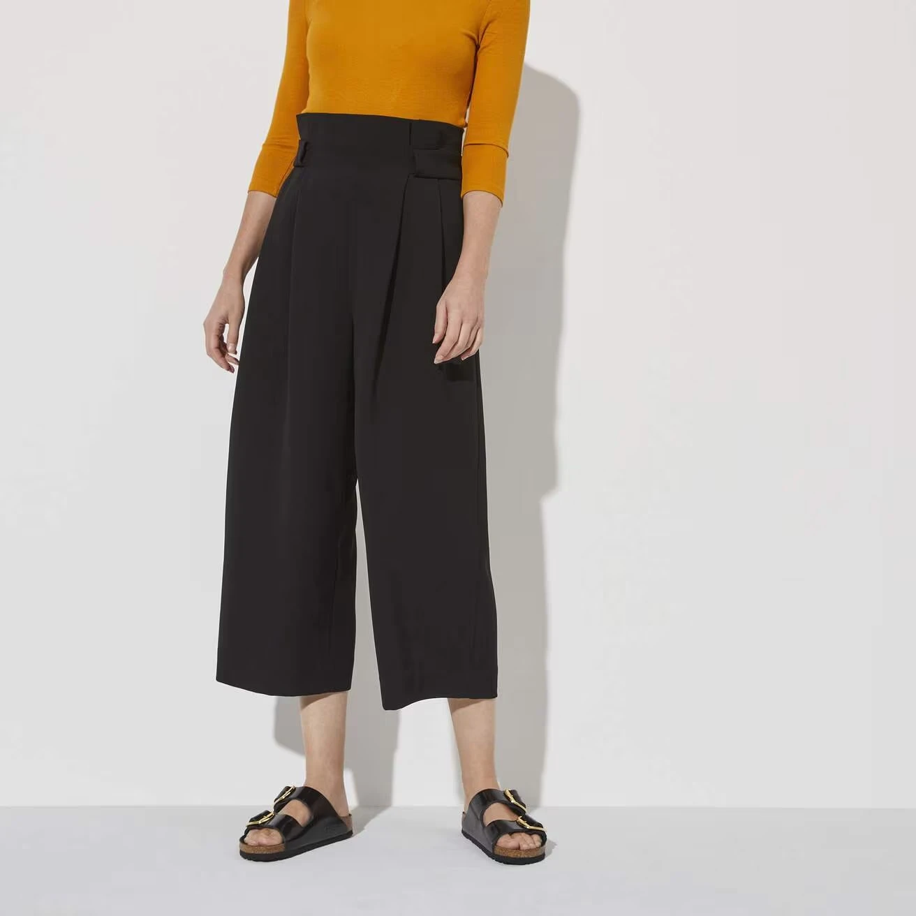 Arizona Big Buckle Natural Leather  High Shine